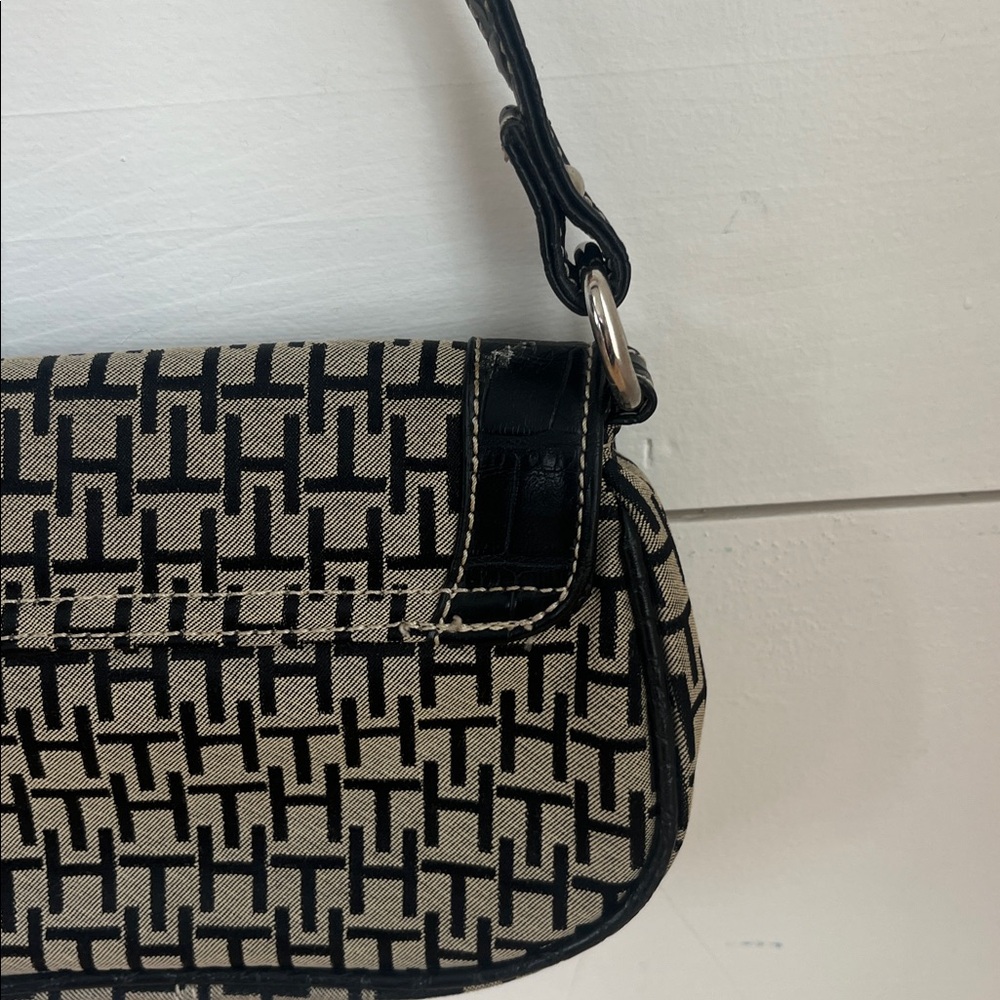 Tommy Hilfiger Woven Monogram Canvas Shoulder Bag with Black Trim - Picture 7 of 15